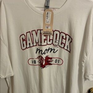 NWT University of South Carolina Gamecock Mom White T-Shirt